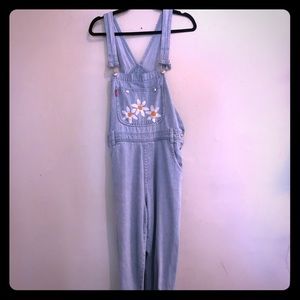 Vintage daisy overalls